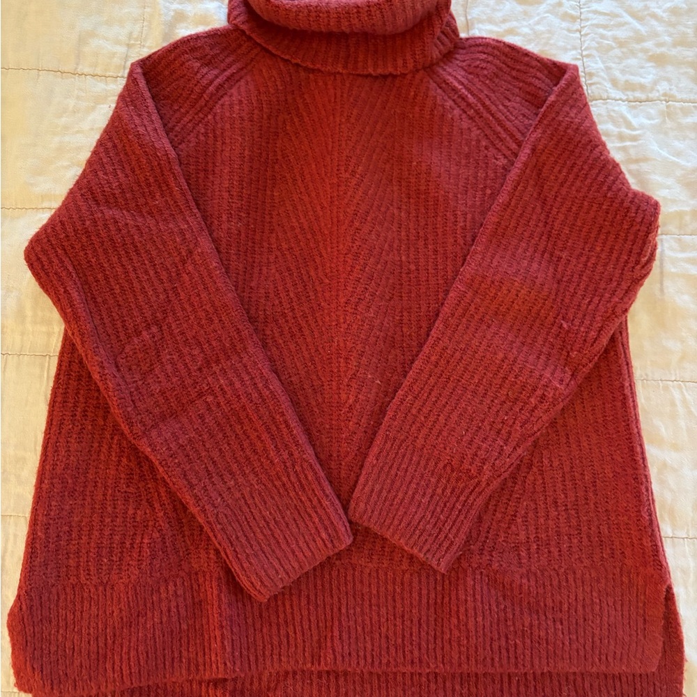 Made well red turtleneck